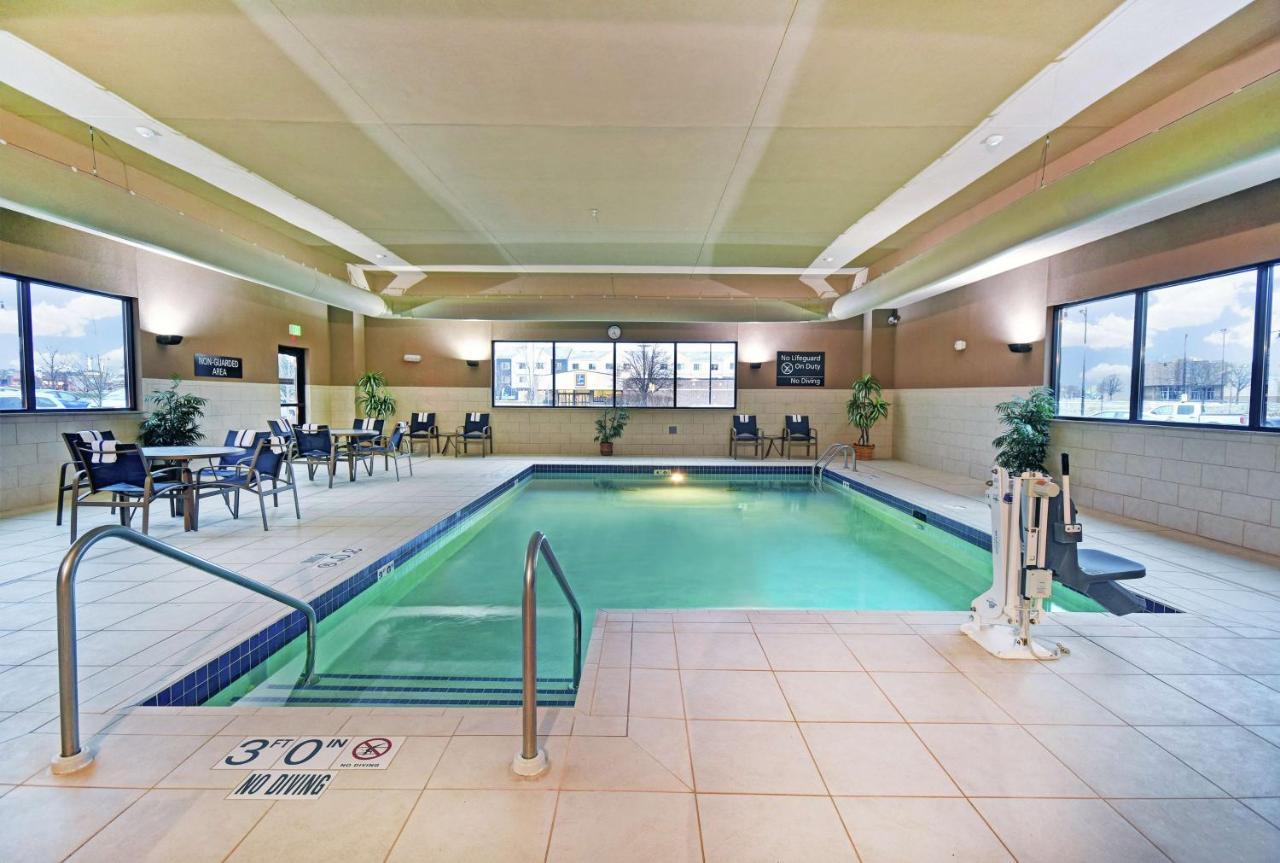 Hampton Inn Beloit Esterno foto